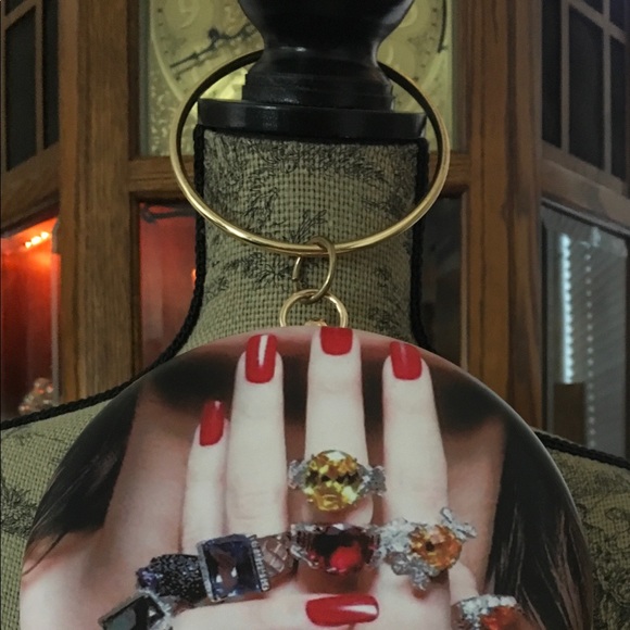 Purse - Picture 2 of 6